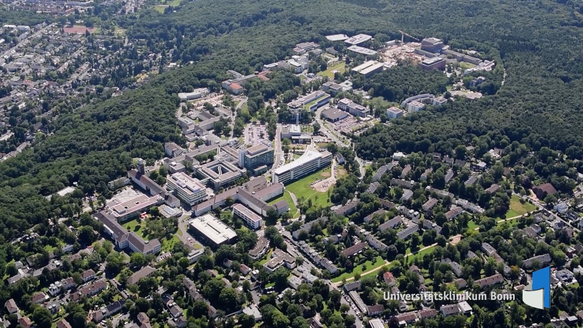 Luftaufnahme des Universitätsklinikum Bonn (UKB) auf dem Venusberg